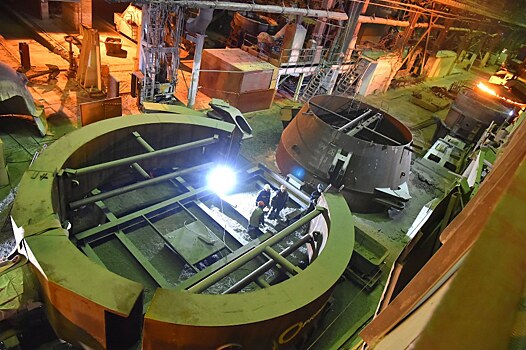 ЧМК модернизирует сталеплавильный агрегат