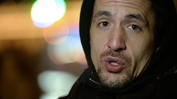 Мать Смольянинова опровергла желание сына сражаться за Украину