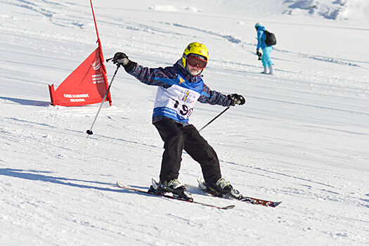 Детей из Донбасса поставят на горные лыжи в Челябинской области