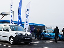 "Электрокаблучок" Renault Kangoo Z.E.помог открыть новую зарядную станцию