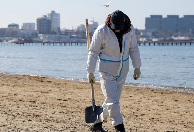 Выбросы мазута выявлены только на двух участках пляжей Анапы