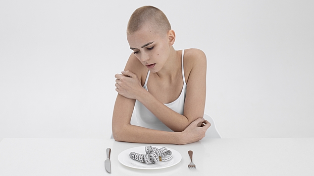 Психотерапевт объяснил, откуда берется анорексия