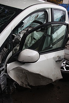Водитель и случайный попутчик погибли в аварии в Якутии