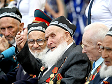 В Душанбе ветераны Великой Отечественной войны получили помощь от правительства Москвы