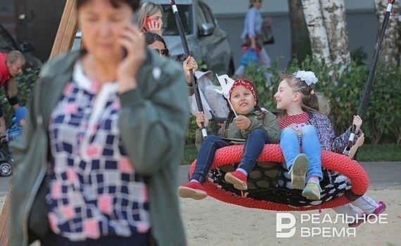 Во дворах Альметьевска установят тренажеры и оборудование для детских площадок за 9,3 млн рублей