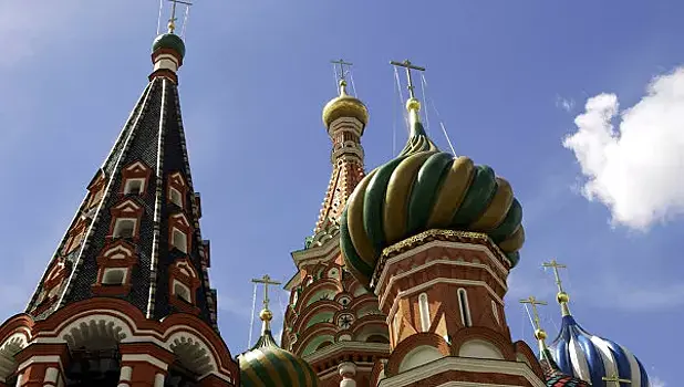 Почему в советское время не снесли храм Василия Блаженного