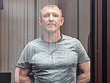 Песков назвал прерогативой региона награждение генерала Попова