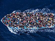 В Испании за два дня спасли более 900 мигрантов