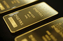 Цена золота растет на фоне ослабления доллара