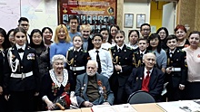 В районе Беговой прошла встреча китайских студентов с ветеранами и кадетами
