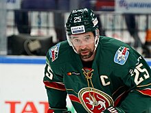 Зарипов о завершении карьеры: «Хочу поблагодарить болельщиков «Ак Барса», всех любителей хоккея, которые верили, переживали за команду, за меня»