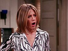 Почти 30 лет на экране: как менялась Дженнифер Энистон на протяжении карьеры