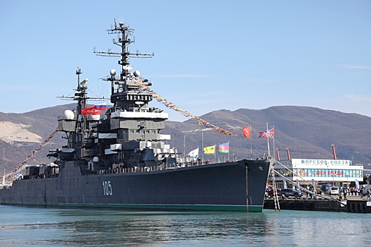 В Новороссийске объявили об угрозе атаки морских дронов