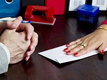 Чиновницу администрации Томского района подозревают в получении взятки