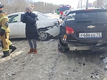 Тюменца сбили, когда он вышел помогать другому водителю