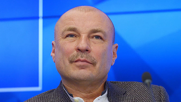 Жулин сравнил онлайн-тренировки с резиновыми женщинами