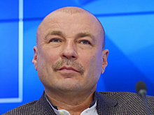 Жулин сравнил онлайн-тренировки с резиновыми женщинами