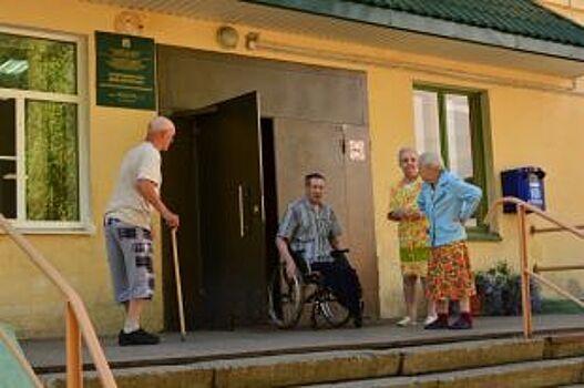 «Где старикам место?». Как живут в Северодвинском доме для престарелых