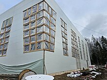 Подрядчика, который строит ФОКи в Озерках и Нововятске, призывают ускориться