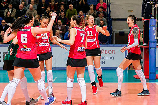 Волейбол, женская Суперлига: «Уралочка» победила «Енисей» – 3:1
