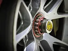 Модель Porsche 944 с мотором LS V8 выставлена на продажу