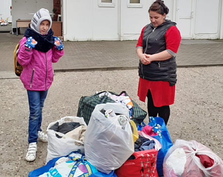 Волонтеры из Куркина помогли семьям из Таджикистана