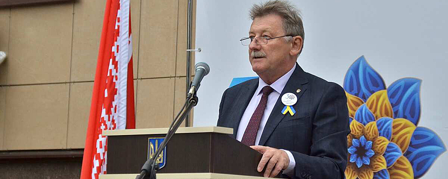 Зеленский уволил украинского посла в Белоруссии Кизима