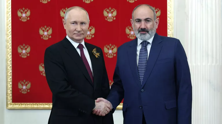 Пашинян заявил о планах встретиться с Путиным после выборов в Армении