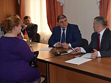 ФОК, школы, дороги: Потомский провел личный прием в Кромах