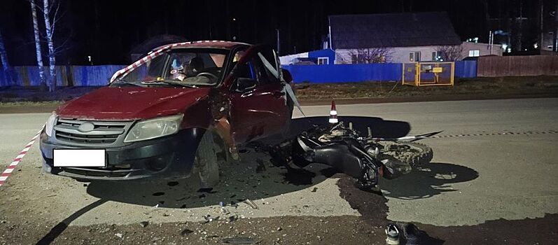 Двух подростков госпитализировали в Ярском районе после ДТП