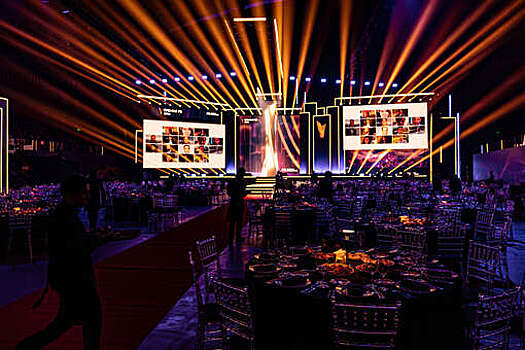 Лидера "Альянса за объединение румын" допустили к президентским выборам