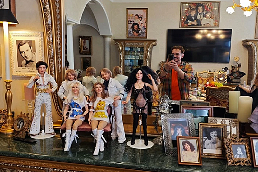 Пора открывать музей: Филипп Киркоров признался, что коллекционирует свои концертные костюмы