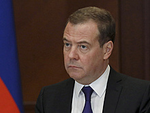 Медведев выразил соболезнования в связи со смертью Анатолия Квашнина