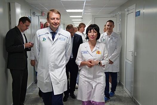 Базу для оказания хирургической помощи онкобольным усиливают в Свердловской области