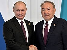 Путин встретился с первым президентом Казахстана