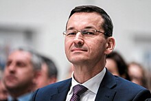 В Польше уволены главы МИД и Минобороны страны