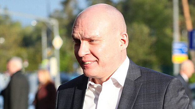 «Гордость переполняет!» Тренер «Металлурга» Разин показал поздравительное письмо от Романа Ротенберга