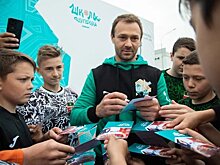 Дмитрий Сычев отобрал футболистов для "Школы футбола"