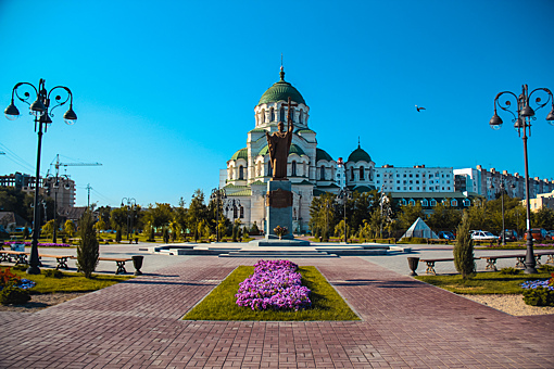 Заглавное изображение Владимирский собор