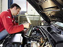 Лайфхак: как избежать поломок авто с помощью смазки