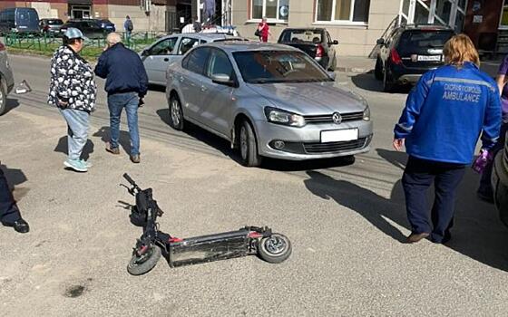 В Рязани 72-летний водитель сбил рязанца на электросамокате