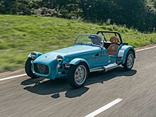 Caterham соберёт новый спорткар в «самом высоком автосалоне мира»