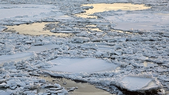 В Омской области открылась седьмая ледовая переправа