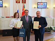 В Пензе Валерий Лидин наградил победителей патриотических конкурсов