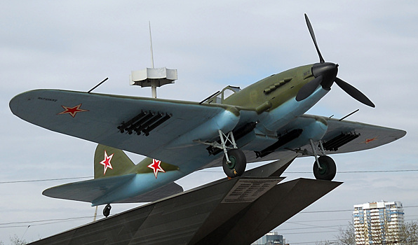 ГБУ "Ритуал" восстановит модель самолета с могилы героя Великой Отечественной войны