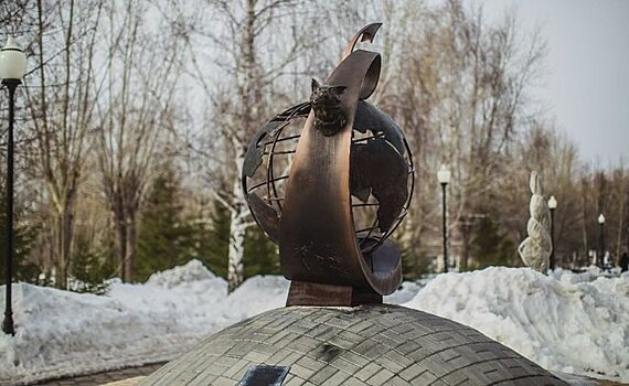 День в истории: памятник собаке-космонавту в Заинске, восстание в Петербурге и первое казино в Лас-Вегасе