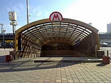 Вандалы повредили экспозицию в омском метропереходе
