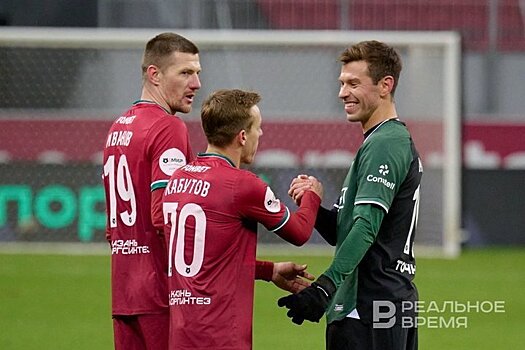 Смолову грозит до трех лет по уголовному делу после драки в "Кофемании"