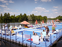 Освежимся! В парке «Фили» открыт понтонный бассейн