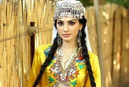 Стройная и белая: как выбирают невест в Таджикистане